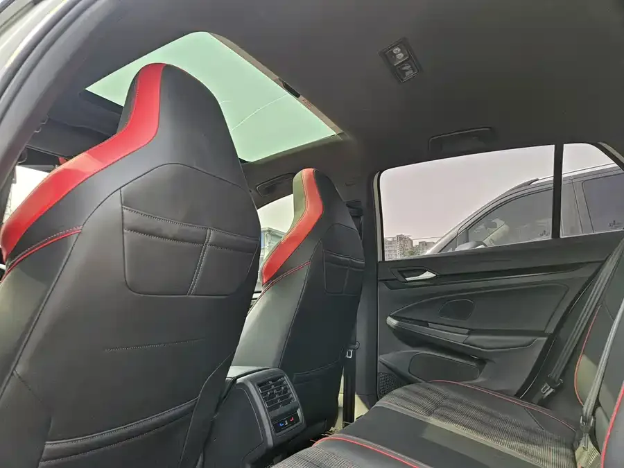 Volkswagen GOLF GTI Golf GTI 2021 380TSI DSG GTI 2022 — миниатюра 4
