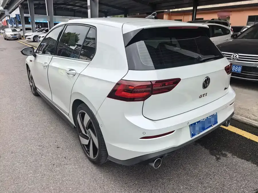 Volkswagen GOLF GTI Golf GTI 2021 380TSI DSG GTI 2022 — миниатюра 4
