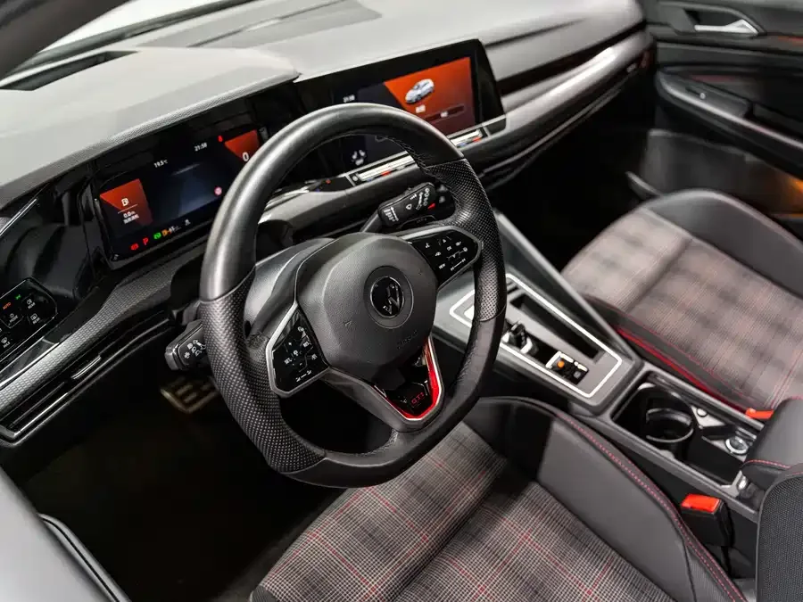 Volkswagen GOLF GTI Golf GTI 2023 380TSI DSG GTI 2023 — миниатюра 4