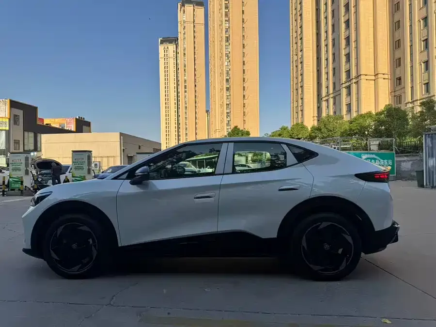 Volkswagen ID. Unyx 06 2025 Pure 2026 — миниатюра 4