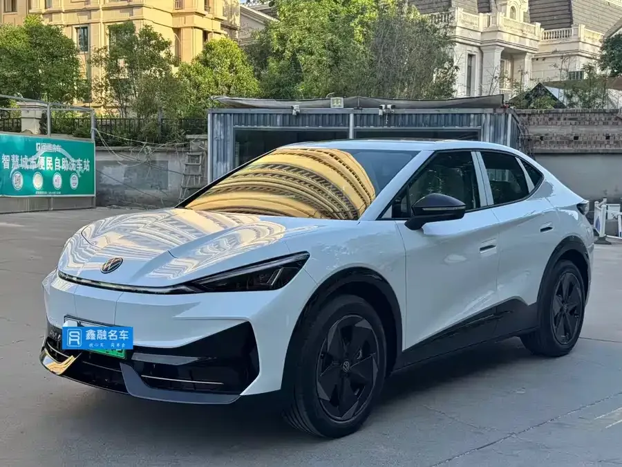 Volkswagen ID. Unyx 06 2025 Pure 2026 — фото 1, купить с доставкой в Москву