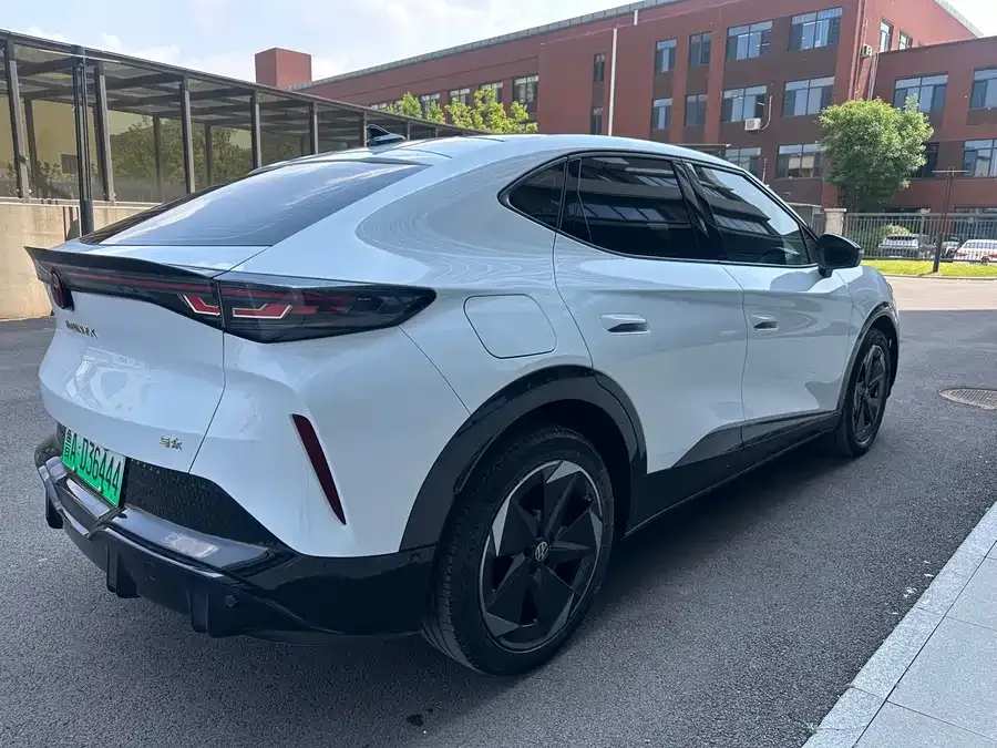 Volkswagen ID. Unyx Yuzhong 06 2024 Ultra long-range version 2025 — миниатюра 4