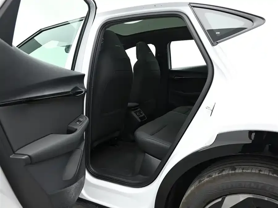 Volkswagen ID. Unyx 06 2025 Pure 2025 — миниатюра 4