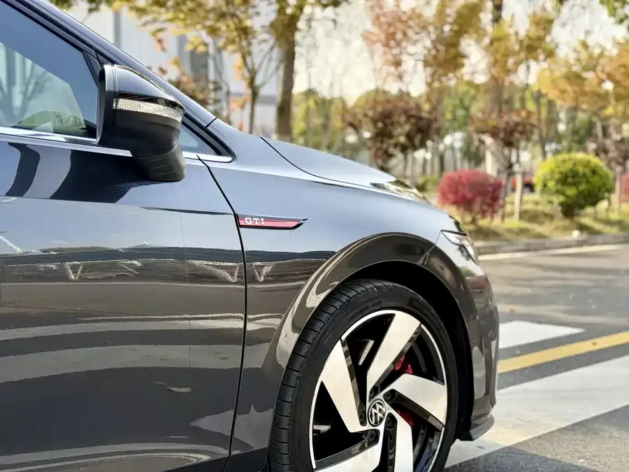 Volkswagen GOLF GTI Golf GTI 2021 380TSI DSG GTI 2022 — миниатюра 4