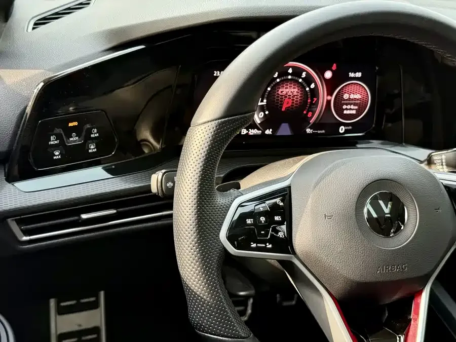 Volkswagen GOLF GTI Golf GTI 2021 380TSI DSG GTI 2022 — миниатюра 5