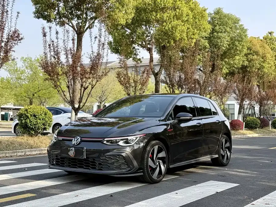 Volkswagen GOLF GTI 2022