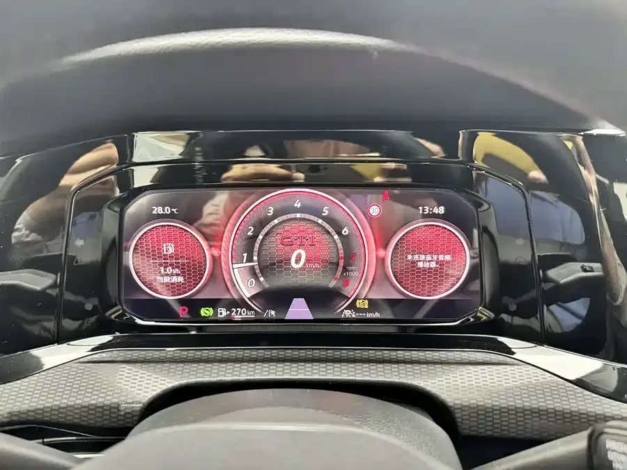 Volkswagen GOLF GTI Golf GTI 2023 380TSI DSG GTI 2023 — миниатюра 4