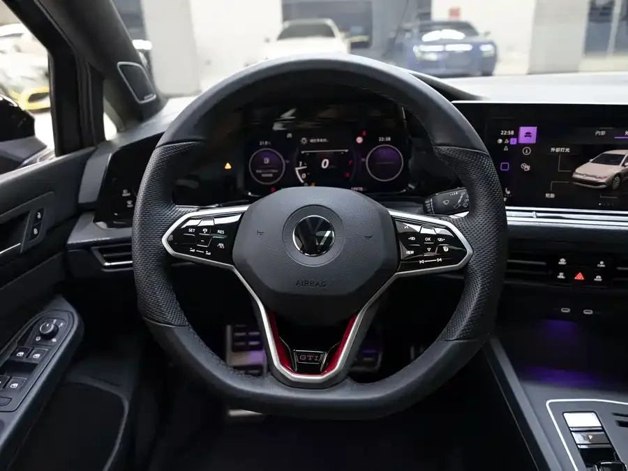 Volkswagen GOLF GTI Golf GTI 2023 380TSI DSG GTI 2024 — миниатюра 3