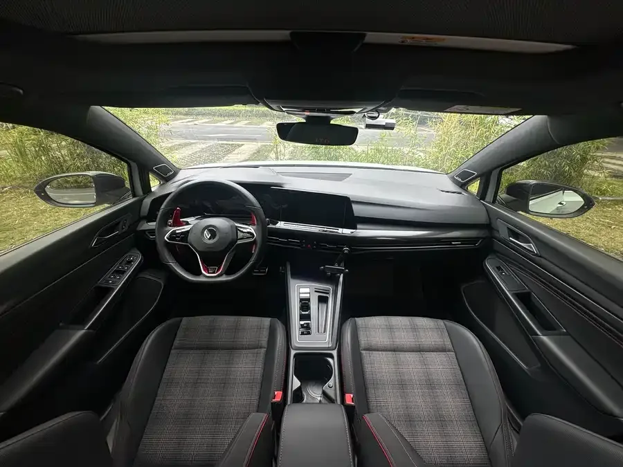 Volkswagen GOLF GTI Golf GTI 2021 380TSI DSG GTI 2022 — миниатюра 4