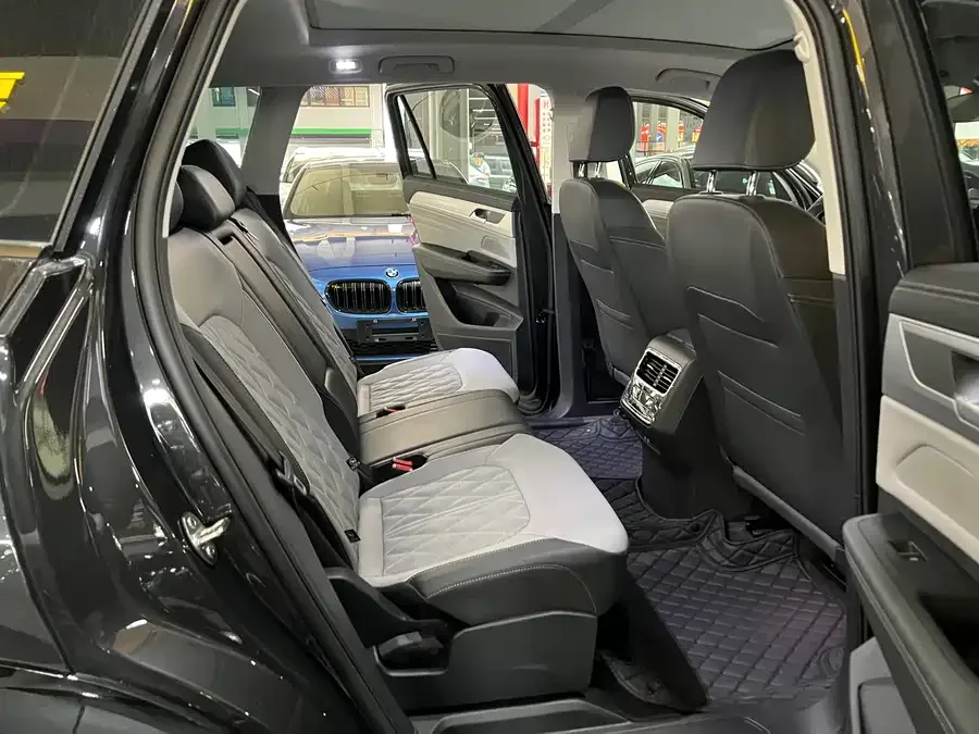 Volkswagen Tavendor 2024 Lanxun 380TSI 4WD R-Line Touring Edition 2025 — миниатюра 5