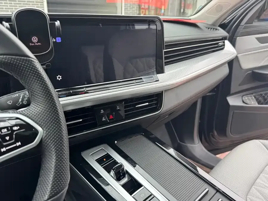 Volkswagen Tavendor 2023 Lanxun 380TSI 4WD R-Line Touring Edition 2023 — миниатюра 4