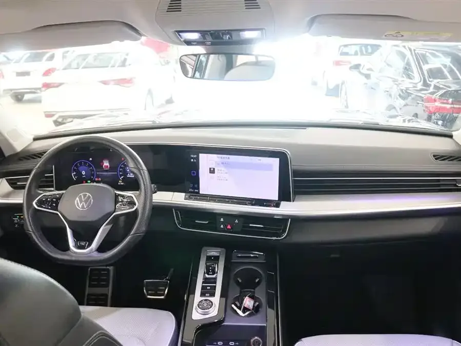 Volkswagen Tavendor 2023 Lanxun 380TSI 4WD R-Line Touring Edition 2023 — миниатюра 2
