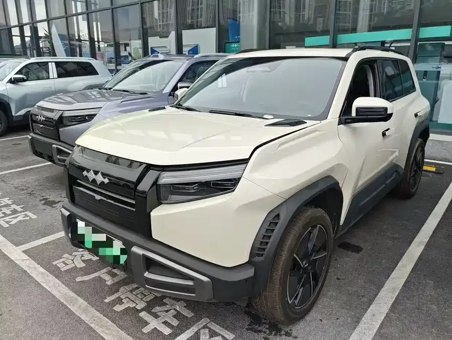BYD Leopard Titanium 3 2026