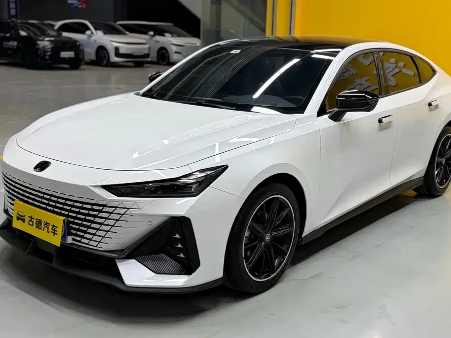 Changan UNI-V 2023