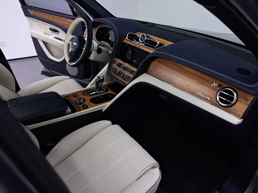 Bentley Bentayga Bentayga 2023 4.0T V8 Long Wheelbase Yadu Edition 2023 — миниатюра 3