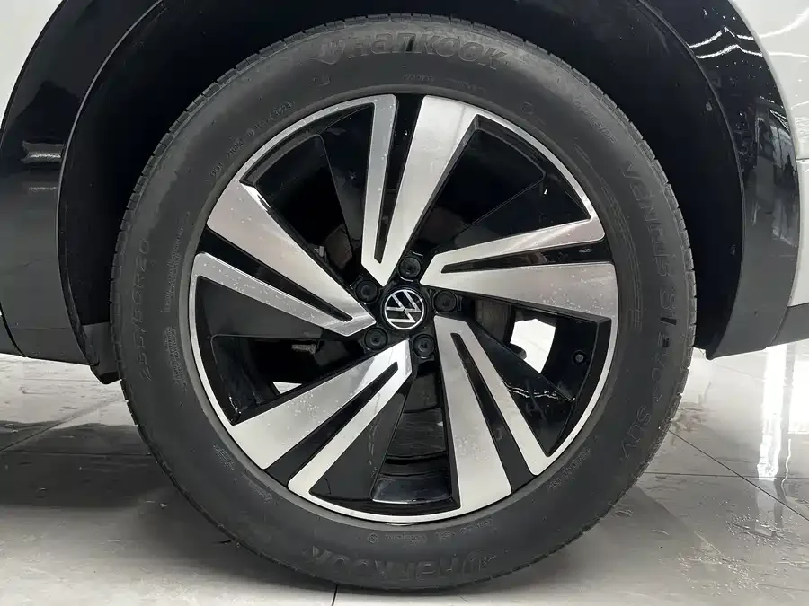 Volkswagen Tavendor 2023 Lanxun 380TSI 4WD R-Line Touring Edition 2023 — миниатюра 5