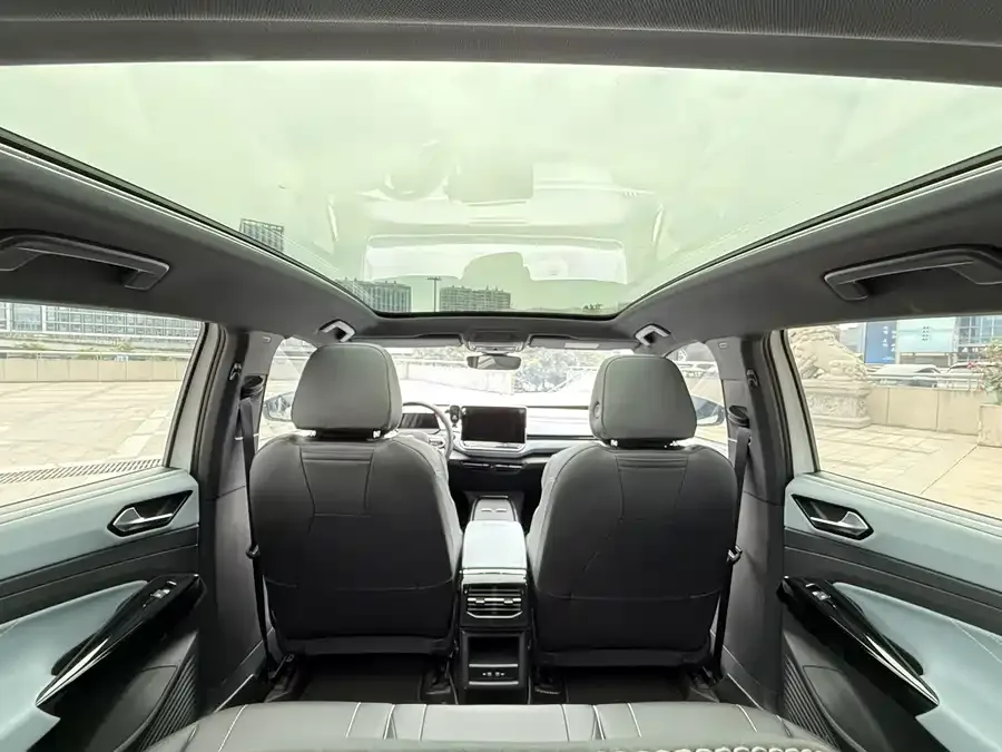 Volkswagen ID.4 X ID.4 X 2025 Smart Edition Pure Smart Edition 2025 — миниатюра 4