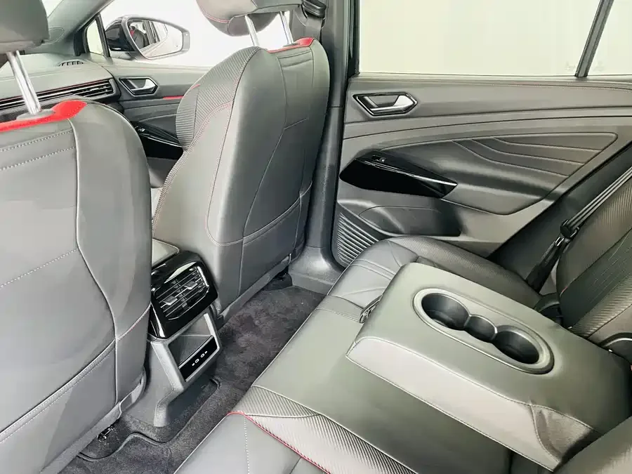 Volkswagen ID.4 X ID.4 X 2023 Upgraded Extreme Smart Long-Range Edition 2023 — миниатюра 3