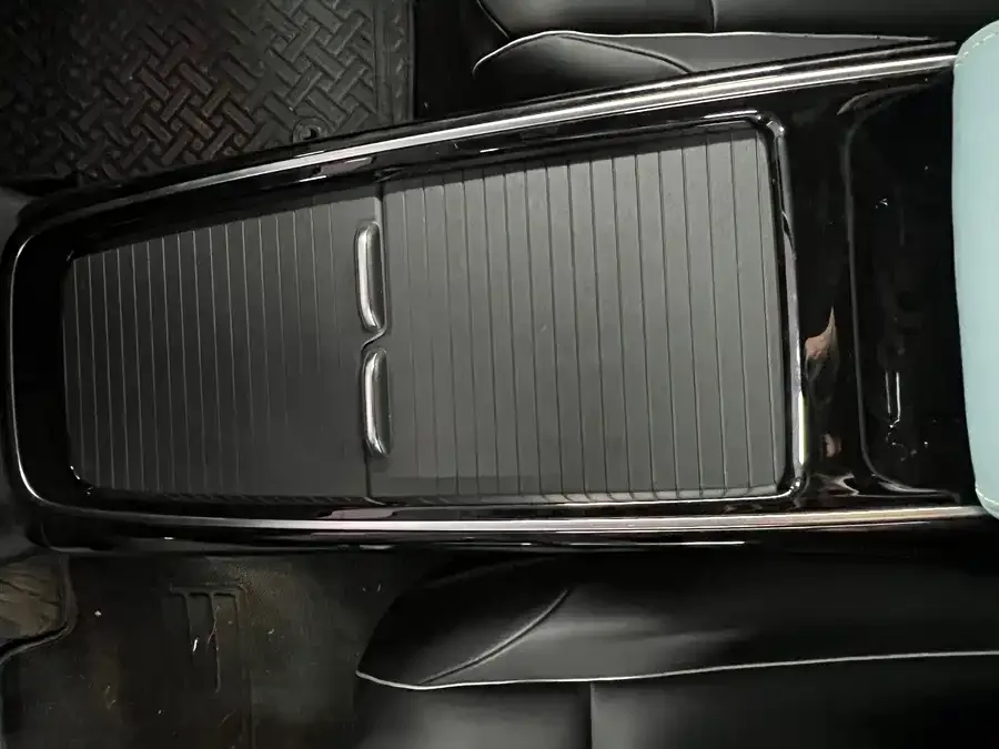Volkswagen ID.4X ID.4 X 2025 Smart Edition Pure Smart Edition 2024 — миниатюра 4