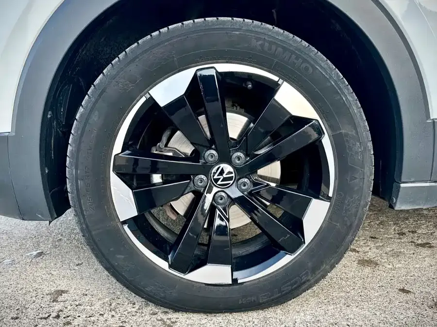 Volkswagen Tacqua Tanying 2021 1.5L Automatic Joy-Link Edition 2022 — миниатюра 3