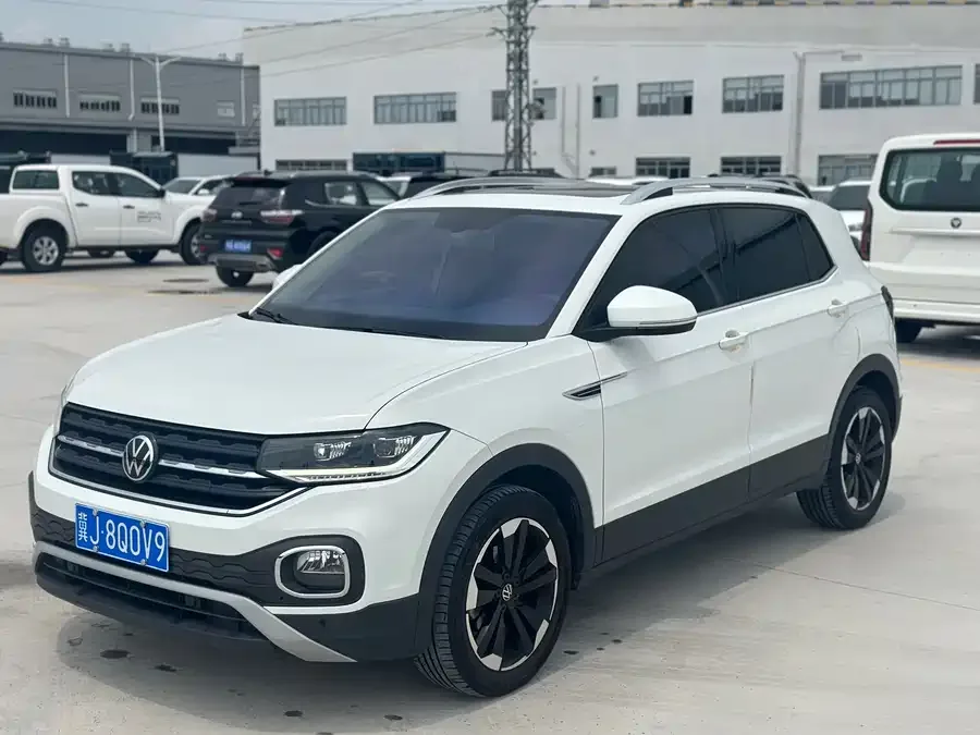 Volkswagen Tacqua 2022