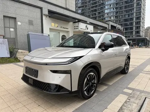 Toyota BZ3X 2025 купить в Москве