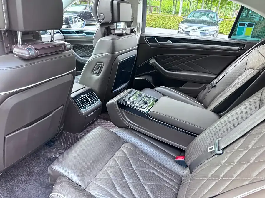 Volkswagen Phaeton / Phideon 2021 Phideon 380TSI Premium Edition 2022 — миниатюра 5