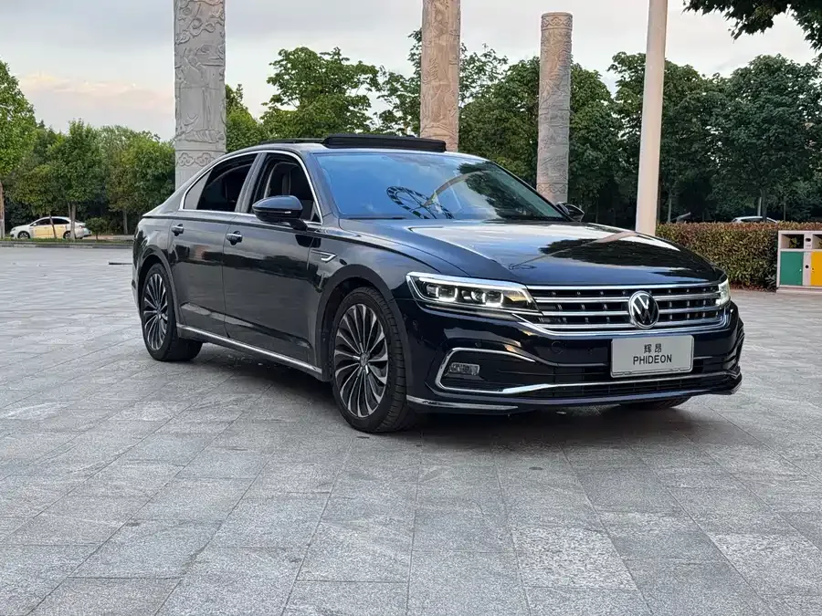 Volkswagen Phaeton / Phideon 2022