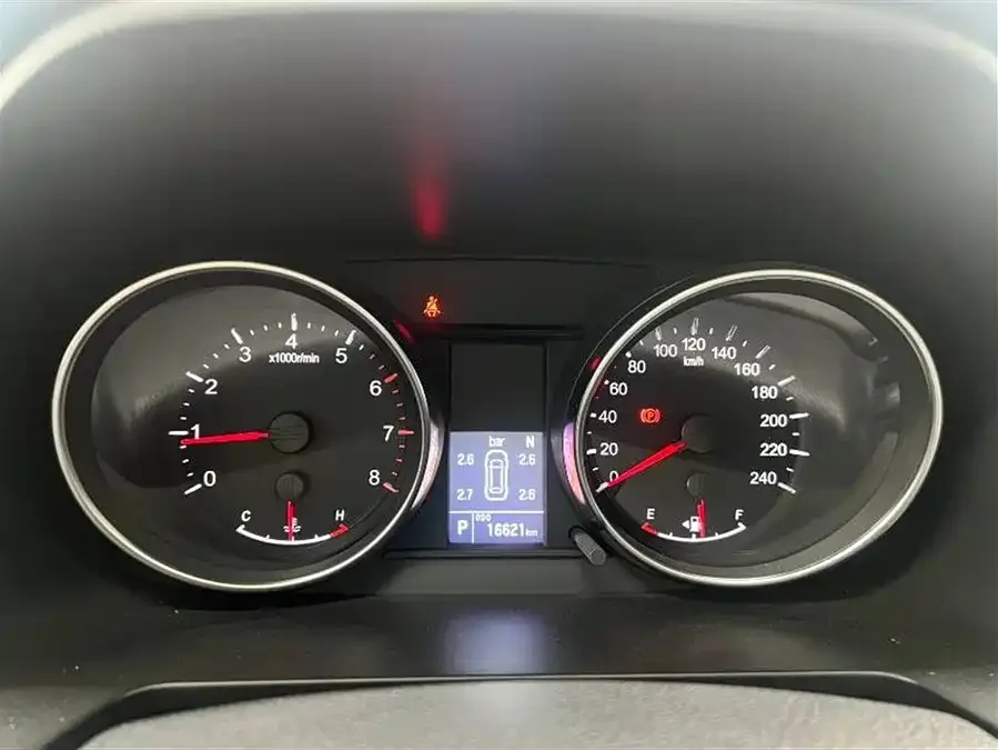 Haval M6 Haval M6 2023 PLUS 1.5T DCT Elite Intelligent Connected Model 2023 — миниатюра 4