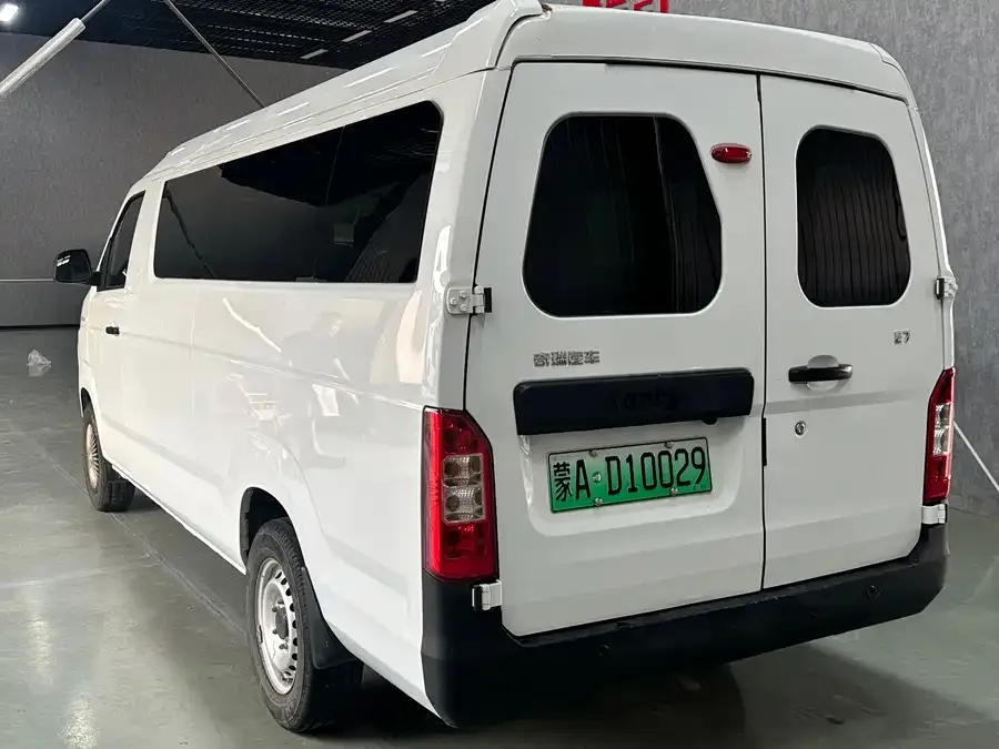 Karry finless porpoise E7 Yangtze River Dolphin E7 2025 Entrepreneurship Edition 41.86kWh 6-seater 2025 — миниатюра 2