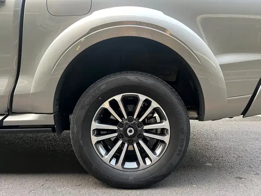 Great Wall mountain and sea cannon Shanhaipao 2023 3.0T V6 Gasoline Extreme Traction Edition 2023 — миниатюра 3