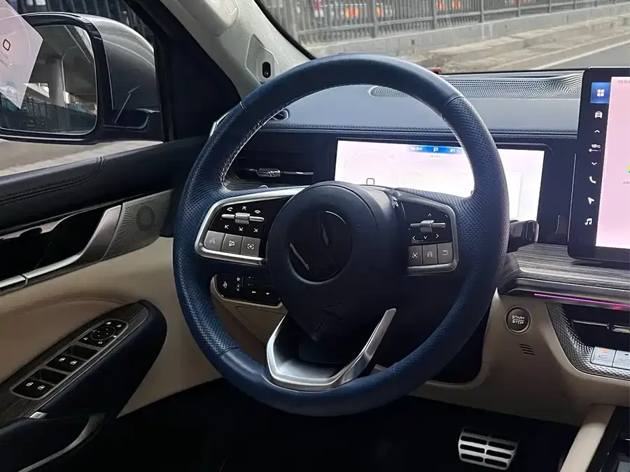 Great Wall mountain and sea cannon Shanhaipao 2023 3.0T V6 Gasoline Extreme Traction Edition 2023 — миниатюра 4