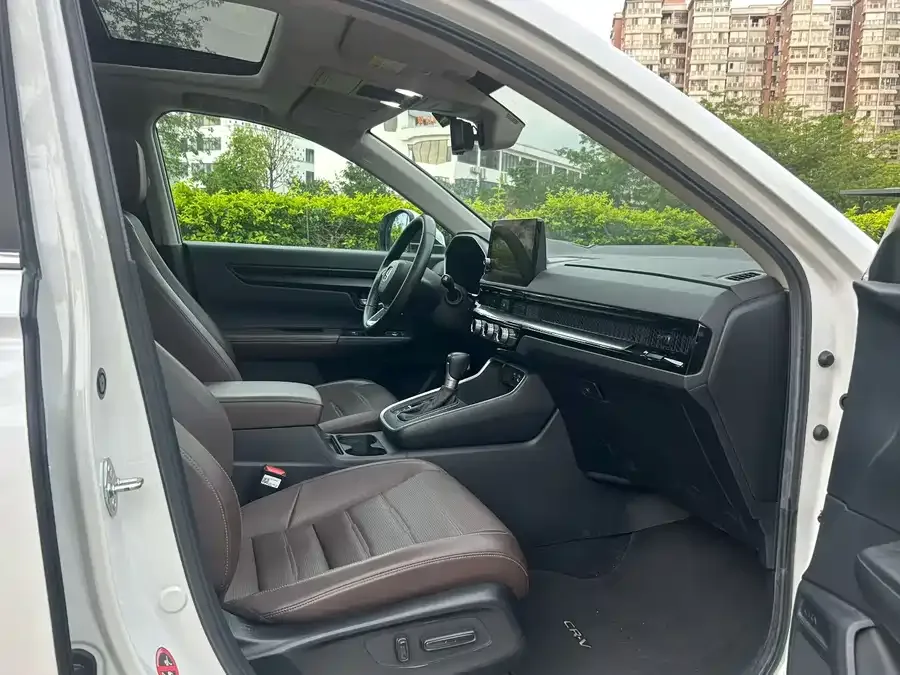 Honda CR-V 2023 240TURBO 2WD Premium Edition 7 Seaters 2022 — миниатюра 5