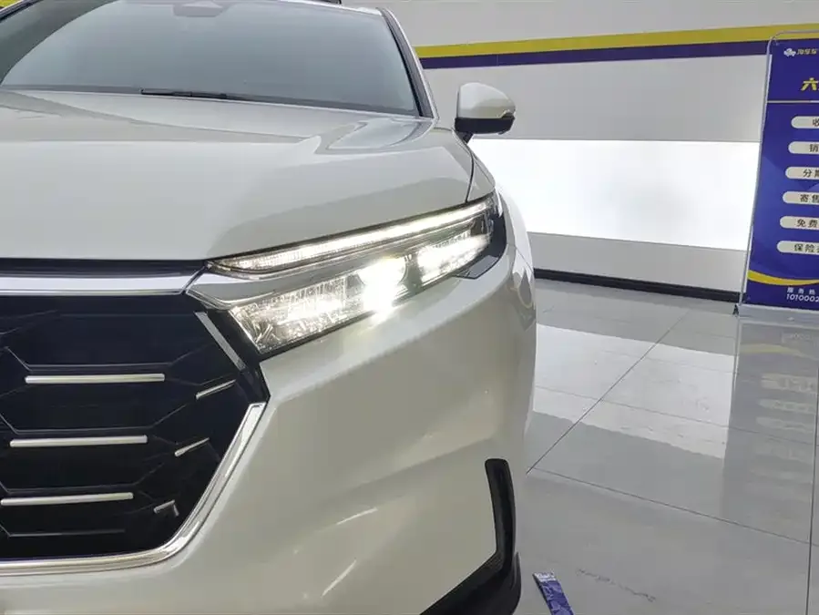 Honda CR-V 2023 240TURBO 2WD Premium Edition 7 Seaters 2023 — миниатюра 5