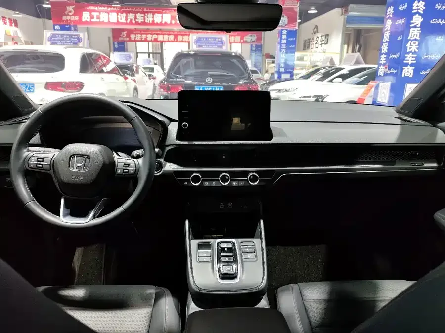 Honda CR-V 2024 2.0L e:HEV 2WD Zhiyi Edition 2025 — миниатюра 2