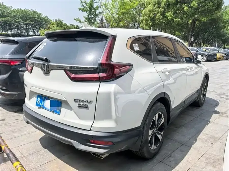 Honda CR-V 2021 240TURBO CVT 2WD Urban Edition 2023 — миниатюра 4