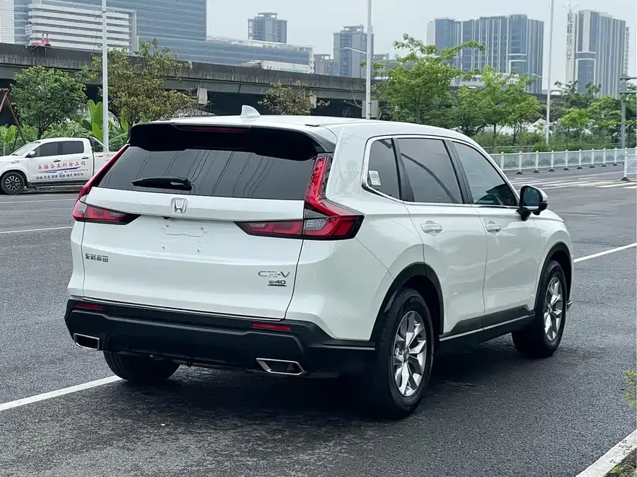 Honda CR-V 2023 240TURBO 2WD Smart Edition 5 Seaters 2023 — миниатюра 3