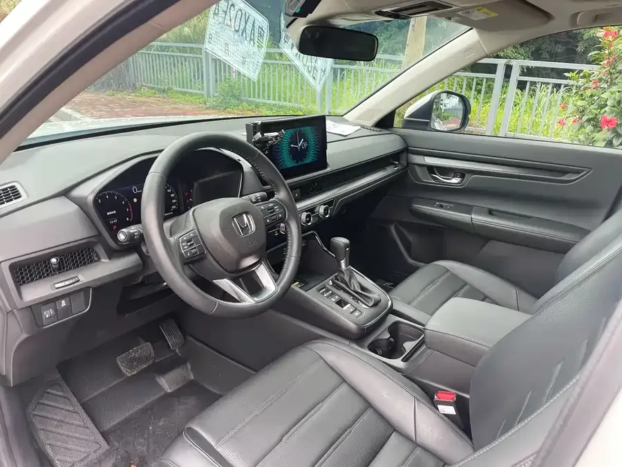 Honda CR-V 2023 240TURBO 2WD Smart Edition 5 Seaters 2023 — миниатюра 4