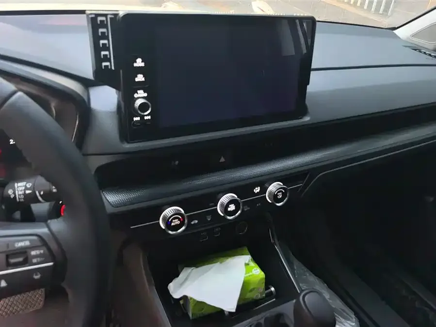Honda CR-V 2024 240TURBO 2WD Front Edition 5 Seaters 2024 — миниатюра 4