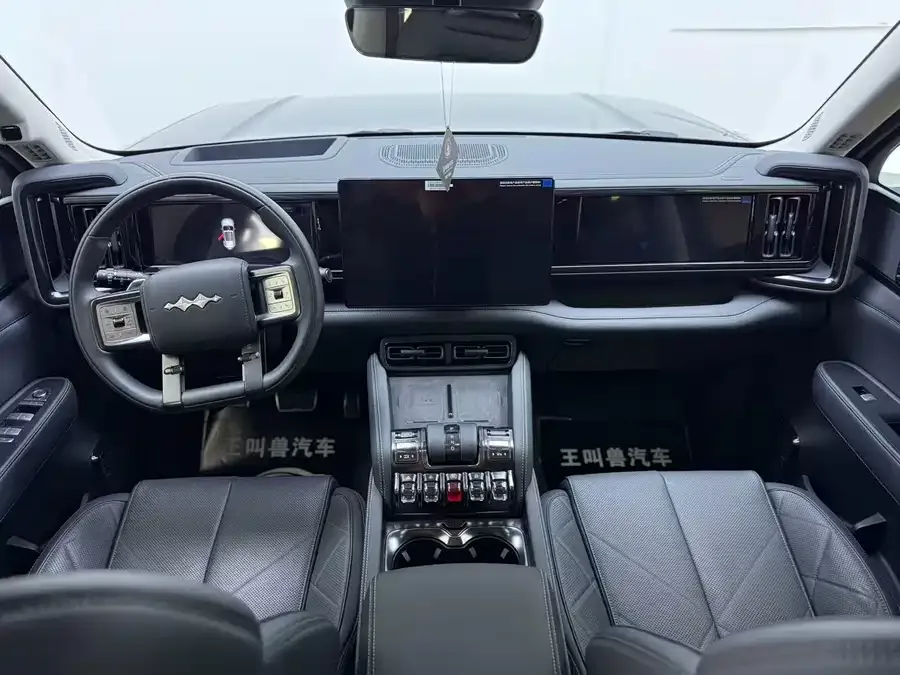 BYD Leopard Leopard 5 Leopard 5 2025 125KM Ultra Edition 2025 — миниатюра 2