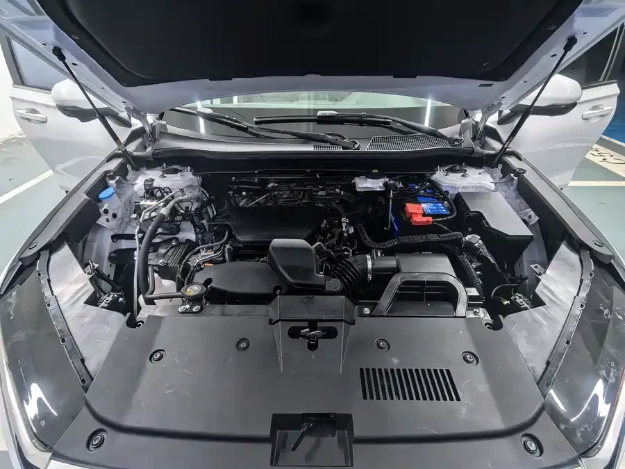Honda CR-V 2023 240TURBO 4WD Premium Edition 5 Seaters 2023 — миниатюра 2