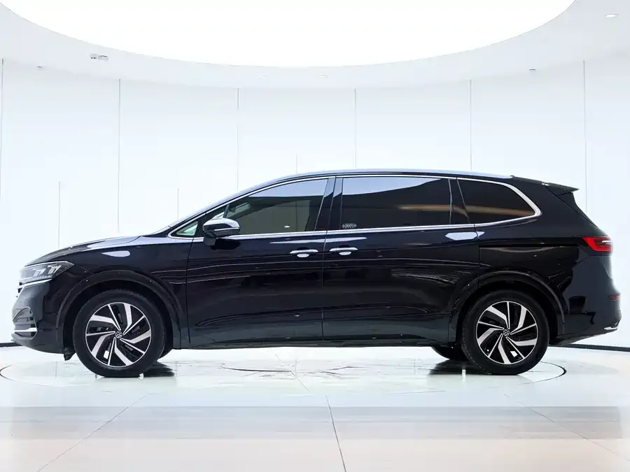 Volkswagen Viloran 2026 Viloran 380TSI Premium Edition 2025 — миниатюра 5