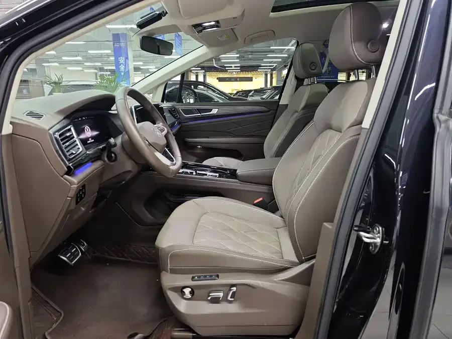 Volkswagen Viloran Weiran 2023 facelift 380TSI Premium Edition 2024 — миниатюра 2