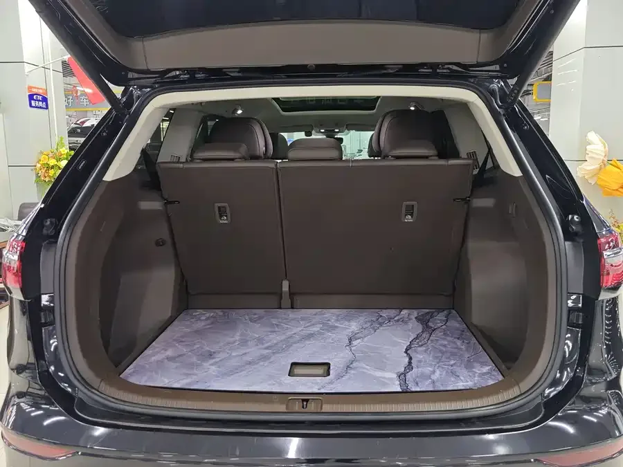Volkswagen Viloran Weiran 2023 facelift 380TSI Premium Edition 2024 — миниатюра 5
