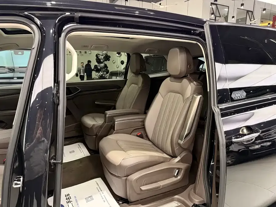 Volkswagen Viloran Weiran 2024 330TSI Deluxe Edition 2024 — миниатюра 4