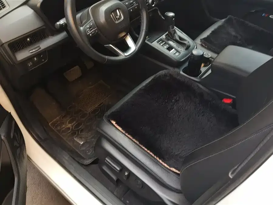 Honda CR-V 2023 240TURBO 2WD Front Edition 5 Seaters 2022 — миниатюра 3