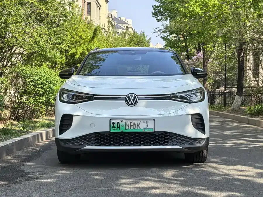 Volkswagen ID.4 Crozz ID.4 CROZZ 2022 standard battery life PURE version 2023 — фото 1, купить с доставкой в Москву