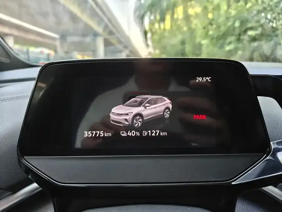 Volkswagen ID.4 Crozz ID.4 CROZZ 2024 Pure Enjoyment Limited Edition 2024 — миниатюра 4