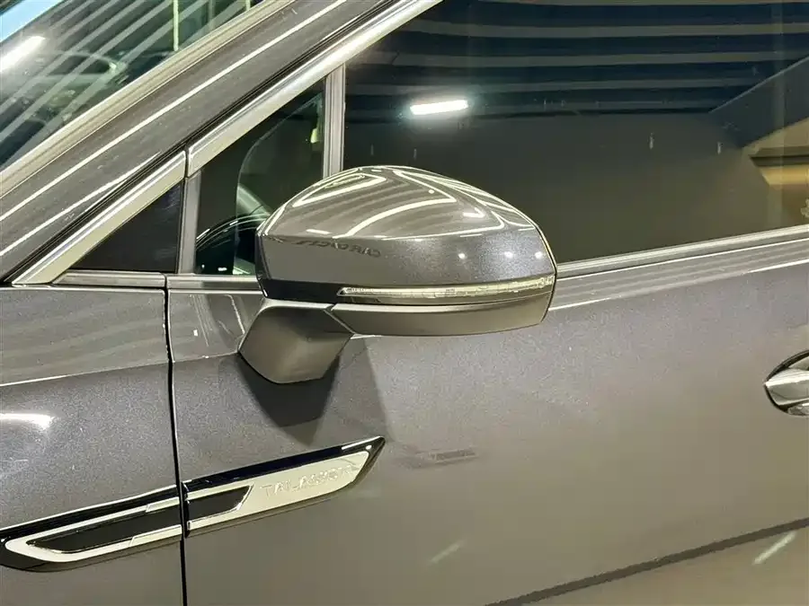 Volkswagen Talagon 2022 Lanjing 380TSI 4WD Luxury Jiajing Edition Pro 6 Seaters 2023 — миниатюра 4