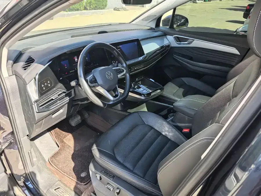 Volkswagen Talagon 2021 Lanjing 380TSI 4WD Luxury Edition Pro 2022 — миниатюра 4